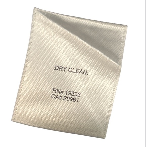 Alfred‎ Dunner Navy Flowered Open Front Blazer EUC, Size XL/1XL. - Picture 4 of 5